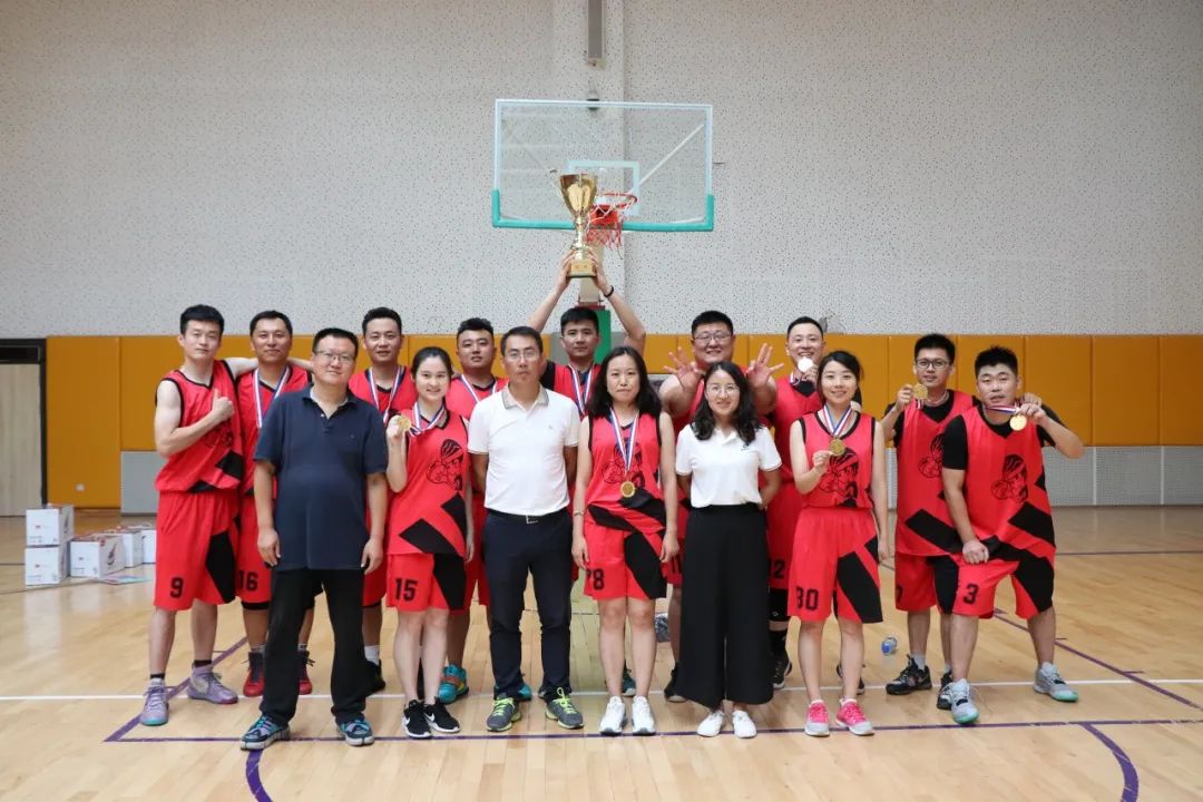 强！太阳集团tyc4633联队勇夺“三连冠”