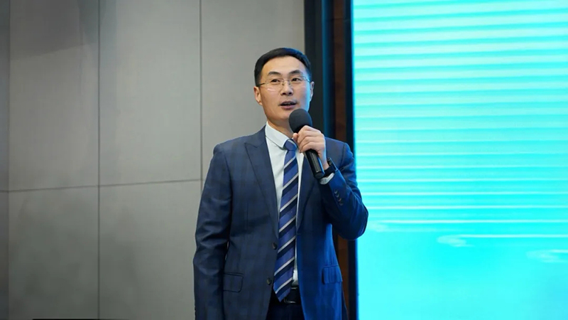 融智迭变 聚势拓新丨智慧产业集团2025年创新发展启动大会顺利召开