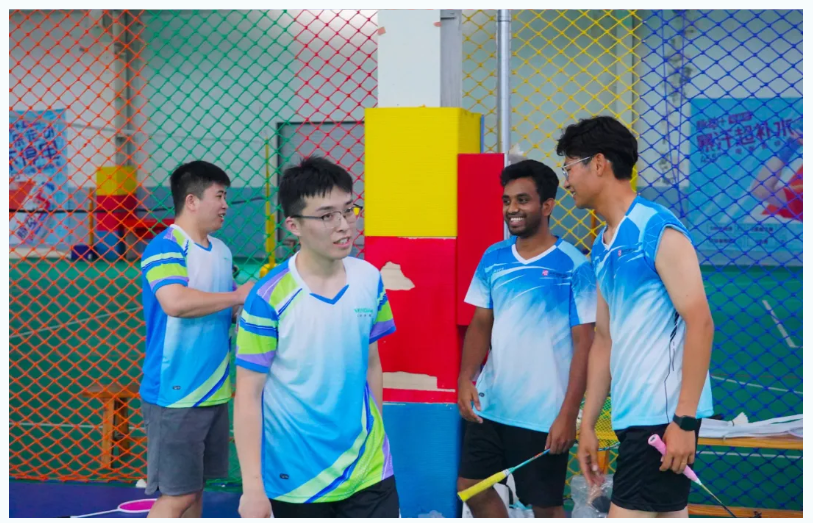 凝心聚力，“羽”你同行丨太阳集团tyc4633“WIN羽毛球俱乐部”友谊赛顺利举办